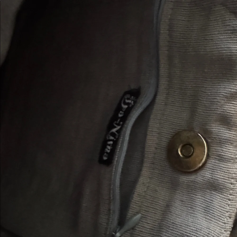 Beaded Ipa Nima  Bag in Taupe and Lilac. made in Vietnam. - Picture 6 of 6